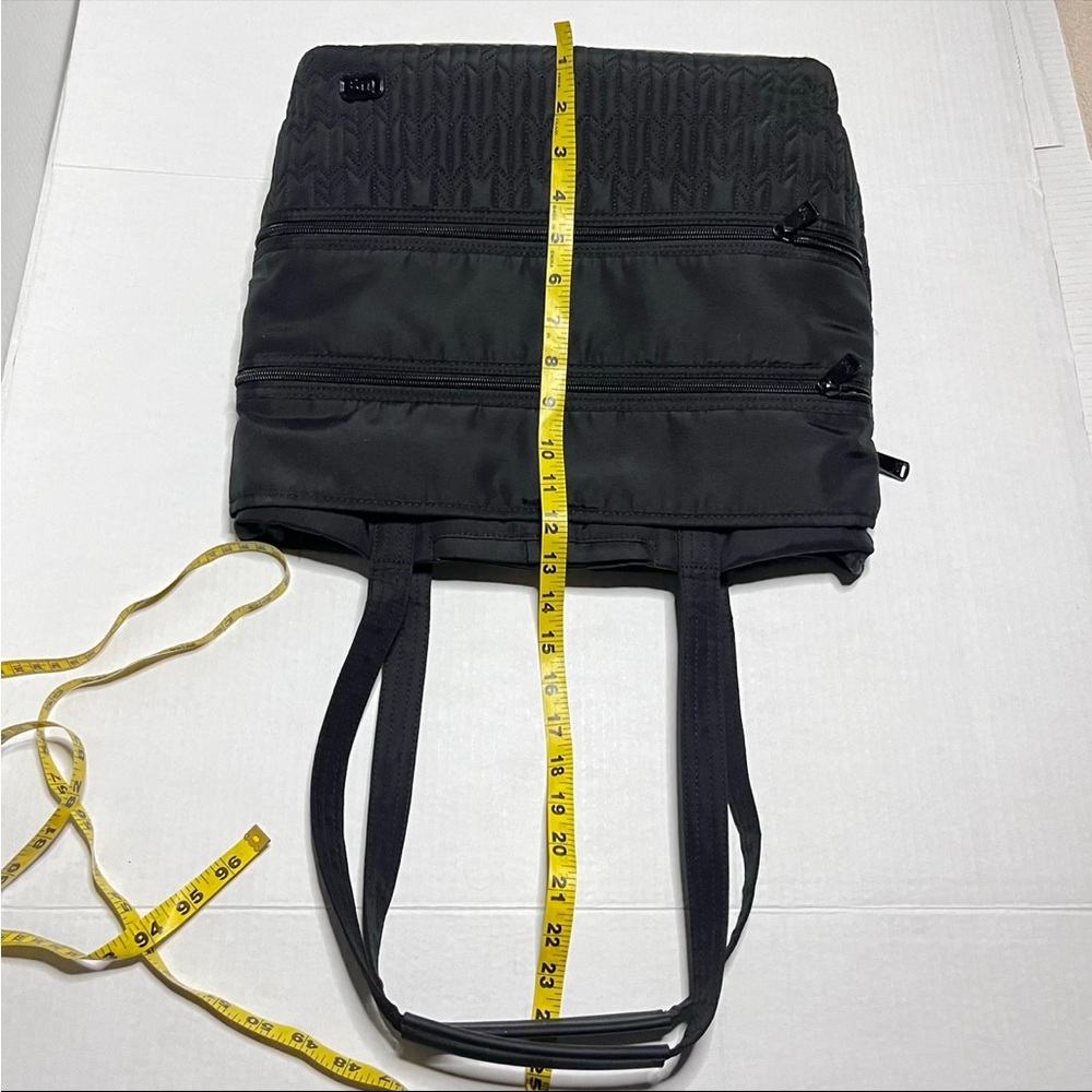 LUG Taxi Shoulder Tote Bag - Picture 14 of 15